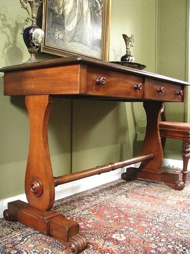 ANTIQUE MAHOGANY 2 DRAWER CENTRE OR HALL TABLE / SIDE TABLE OR DESK c1900s - Picture 9 of 16