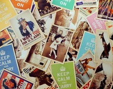 Lot of 32 Old Memories Forever Second World War Poster Vintage Postcards 