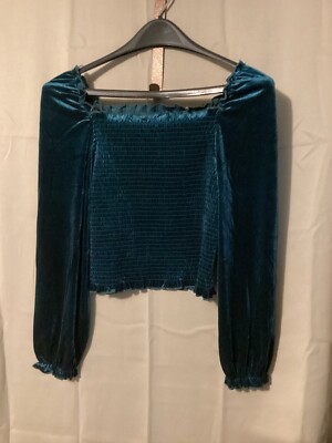 Laundry Shelli Segal Crushed Velvet Green Cropped Long Sleeve