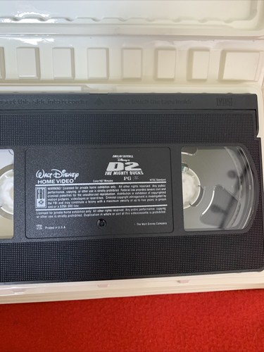 Emilio Estevez Disney’s the mighty ducks D2 VHS tape Great movie! - Picture 3 of 4
