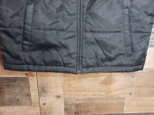 Dockers Men's Box Quilted Black Puffer Vest Size Medium - Picture 4 of 5