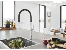GROHE Essence Professional Pull Down Sink Mixer Tap Chrome / Black (5 Star) Lead