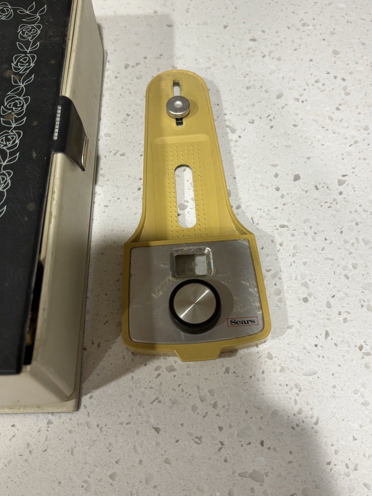 Picture 3 of 24