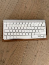 Apple Wireless Keyboard (A1314) with Grovemade Walnut Tray