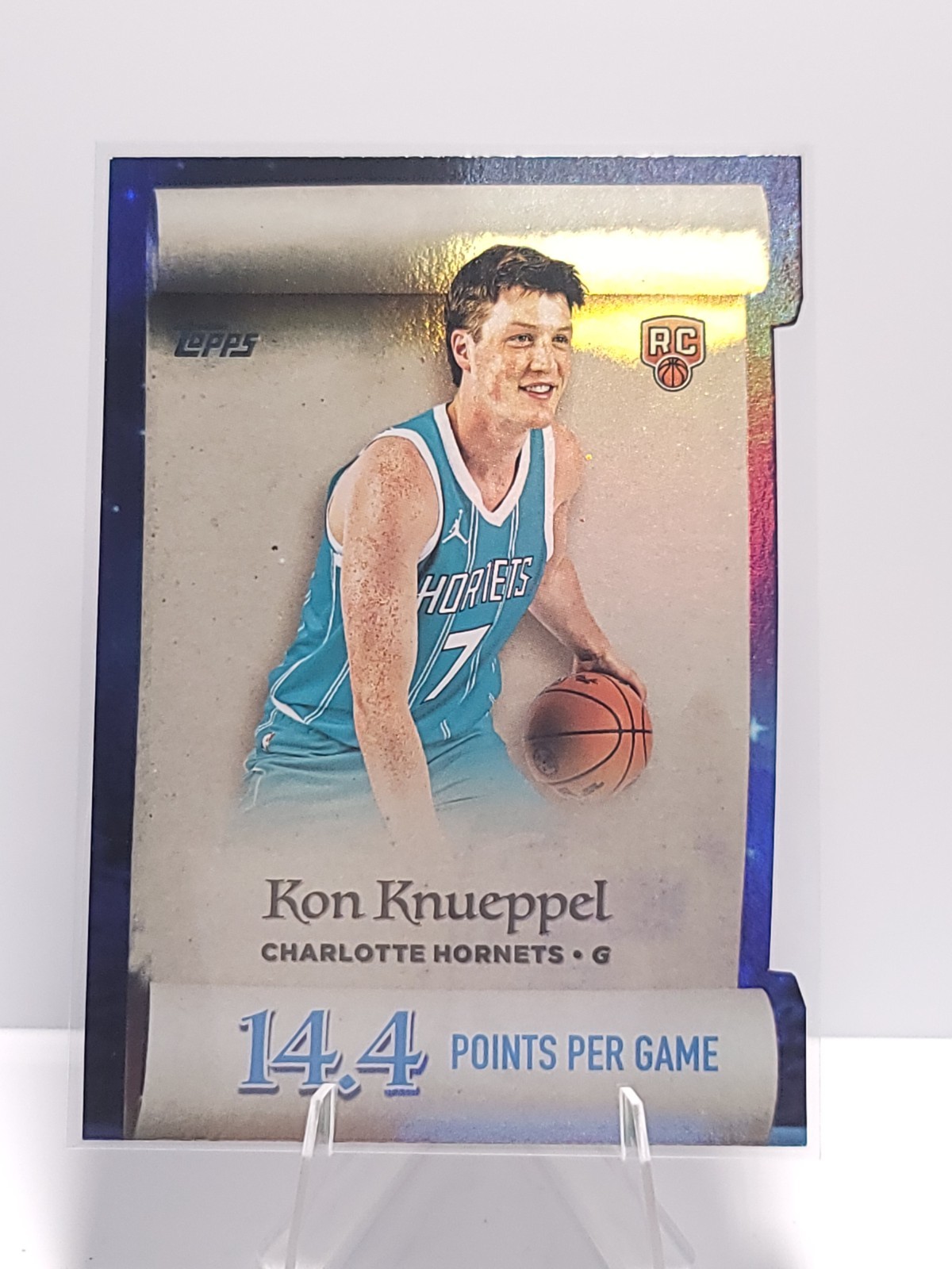 2025-26 Topps Holiday Basketball - Making the Nice List - Kon Knueppel (RC)