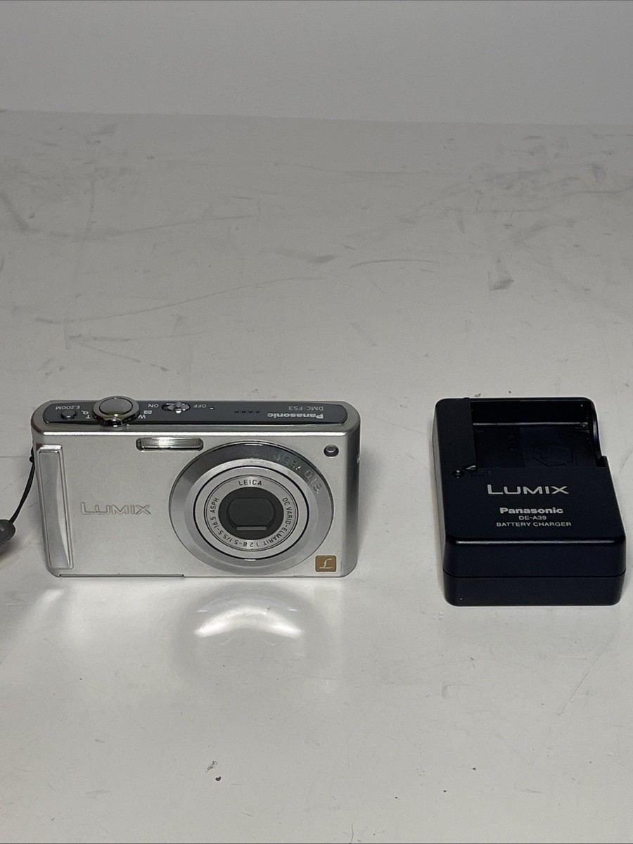 Panasonic LUMIX DMC-FS3 8.1MP Compact Digital Camera Silver