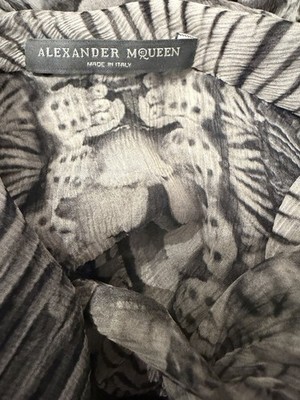 alexander mcqueen 2010 Collection Demons & Angels Skull Tunic W Combined Scarf