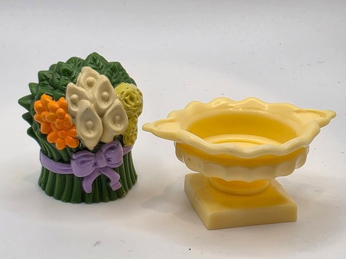 Fisher Price • Loving Family Dollhouse • Flowers in Potted Planter • Replacement - Picture 3 of 6