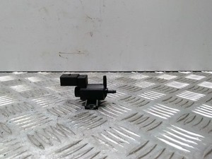 VW PASSAT Variant B6 3C5 Vakuumventil 037906283D 1.90 Diesel 77kw 2006 28376706