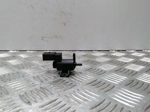 VW PASSAT Variant B6 3C5 Vakuumventil 037906283D 1.90 Diesel 77kw 2006 28376706