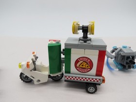 LEGO Batman Movie - Scarecrow Special Delivery parts and different parts, lot