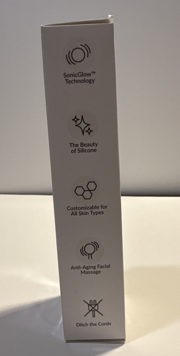 PMD Beauty - Clean Facial Cleansing Device - Blush - open box unused tested