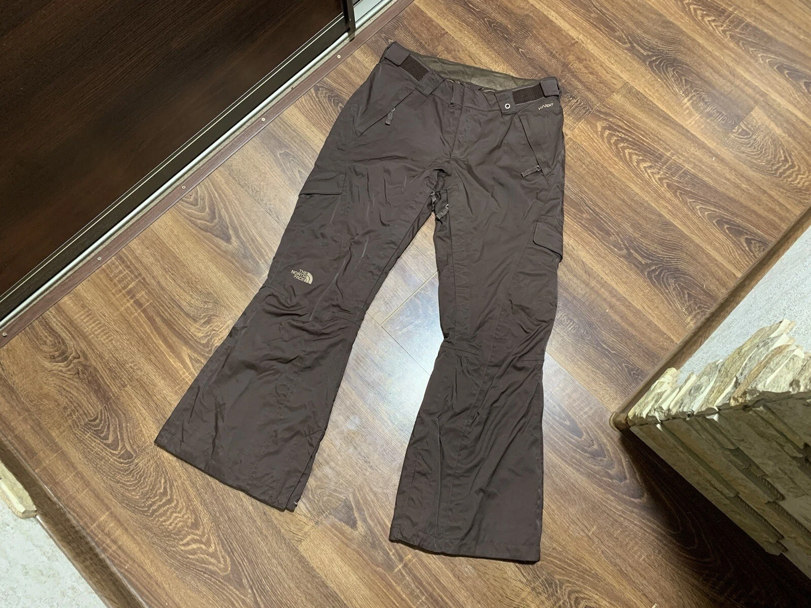 The North Face hyVent womens brown ski pants Size S
