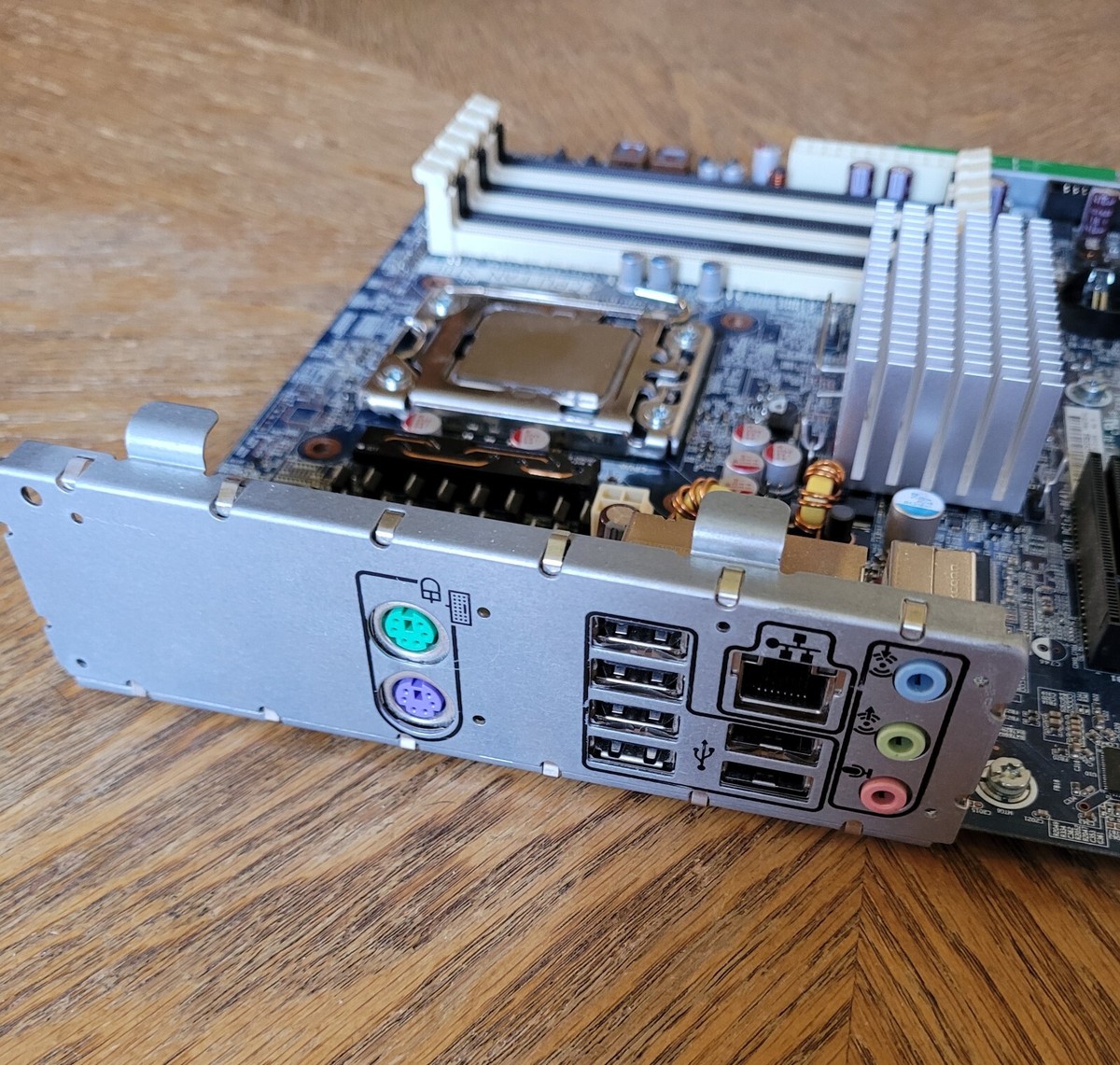 HP Z400 Workstation FMB-0902 Motherboard & Intel Xeon W3520 CPU