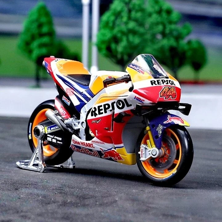 Maisto 1:18 Honda RC213V #44 2021 Repsol Motorcycle Model MotoGP Toy Box New - Image 3 of 4