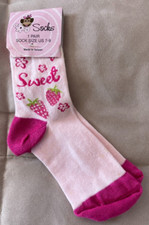 NWT Unbranded Girls Pink Sweet Strawberry Mid Calf Socks One Pair Size 7-9