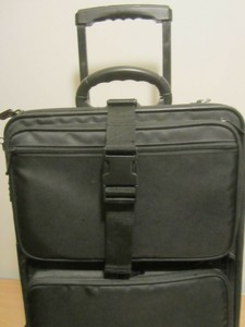 targus executive laptop roller bag