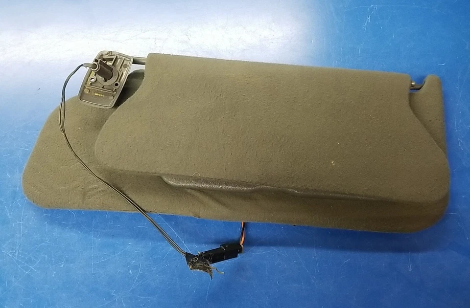 Pontiac Bonneville DK 1992-1999 gris tela lado del conductor parasol OEM Foto 4 de 4