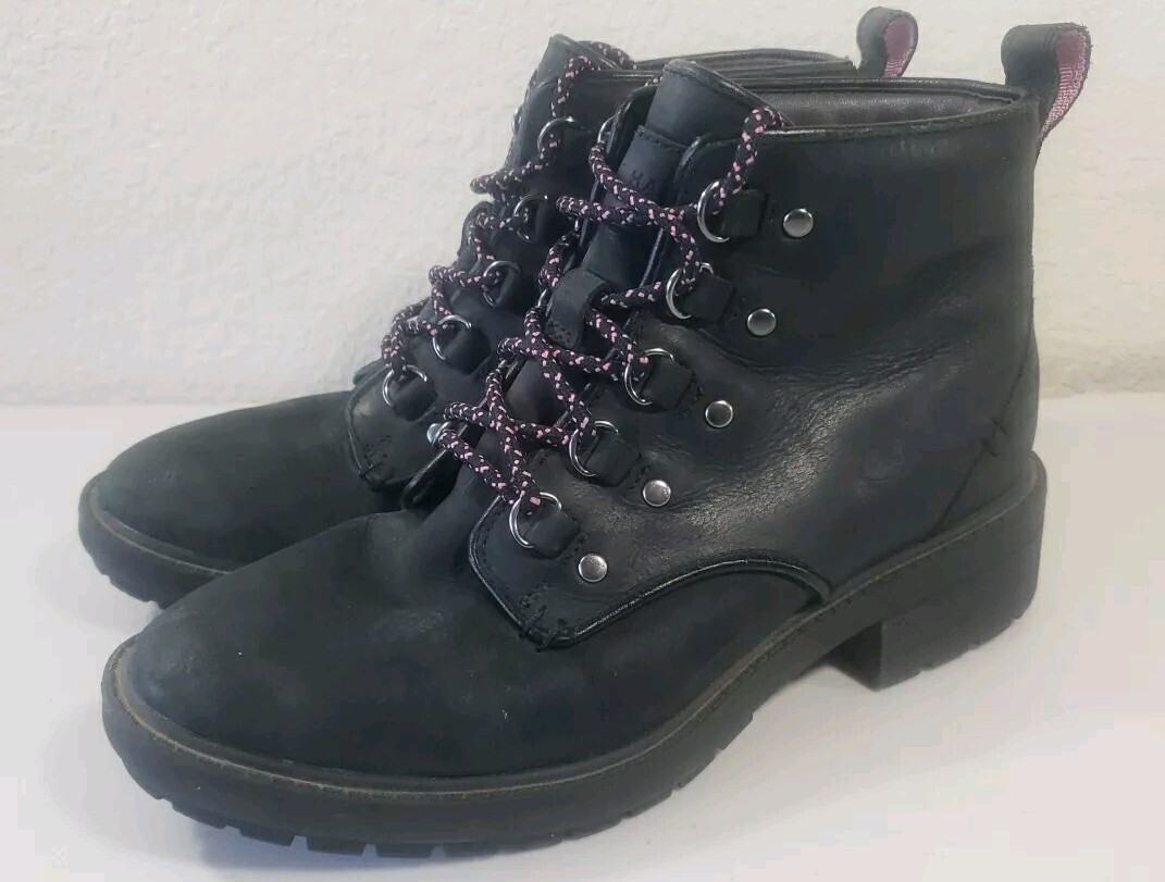 Cole Haan Grand’OS Black Leather Chukka Boots 35% Off Cole Haan Grand OS Stitched Chukka C24532 Black  main image 2