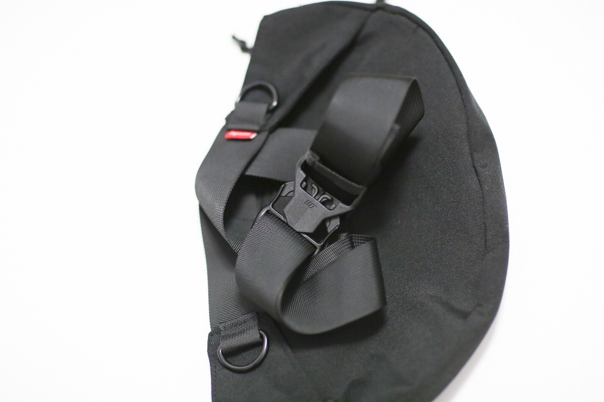Supreme Field Waist Bag Black SS23 | eBay Supreme Field Waist Bag Black SS23 | eBay