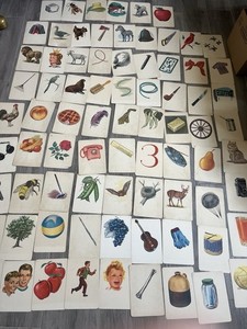 Lot 78 Vintage 1959 Childrens Picture Flash Cards The Economy Company 9x6"