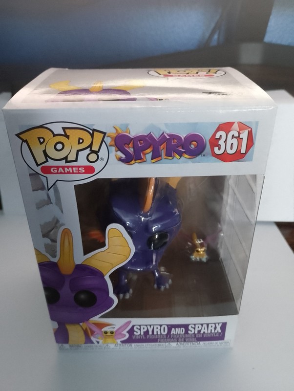 FUNKO POP! GAMES SPYRO AND SPARK VINYL FIGURE # 361 VAULTED (w/pop protector)