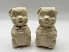 Vintage Pair of Sitting Pigs Vintage Pair of Sitting Pig Salt and Pepper Shakers