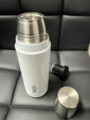 Thermos Vacuum Insulated White Compact Beverage Bottle 16oz B1
