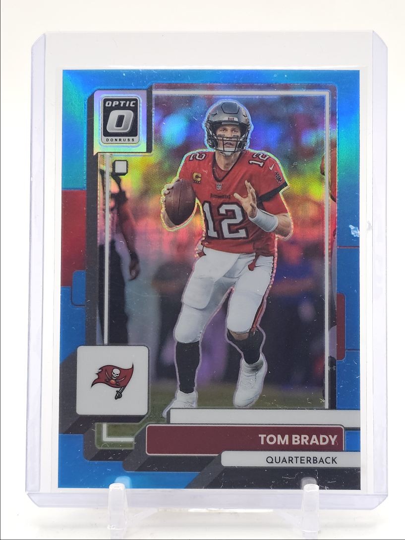 TOM BRADY 2022 DONRUSS OPTIC AQUA PRIZM BUCCANEERS #183 /299 Q3391