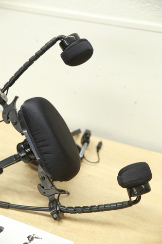 Testato Switch-It Dualpro Power Chair Head Array con sensori di prossimità/pressione - Foto 8 di 23
