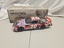 Tony Stewart 20 Milestones 1999 Rookie Of The Year 1/24 Nascar Diecast