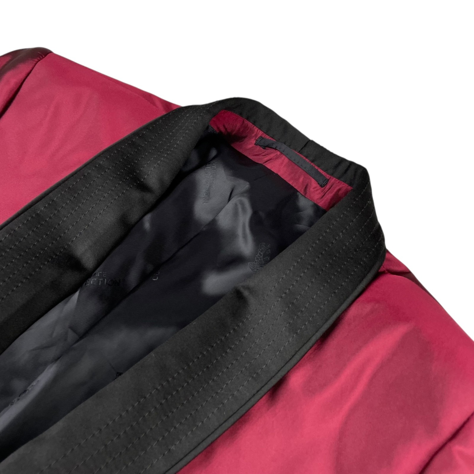 Versace Collection Men’s Satin Smokers Dinner Jacket Red/Black • 46R US | 56EU