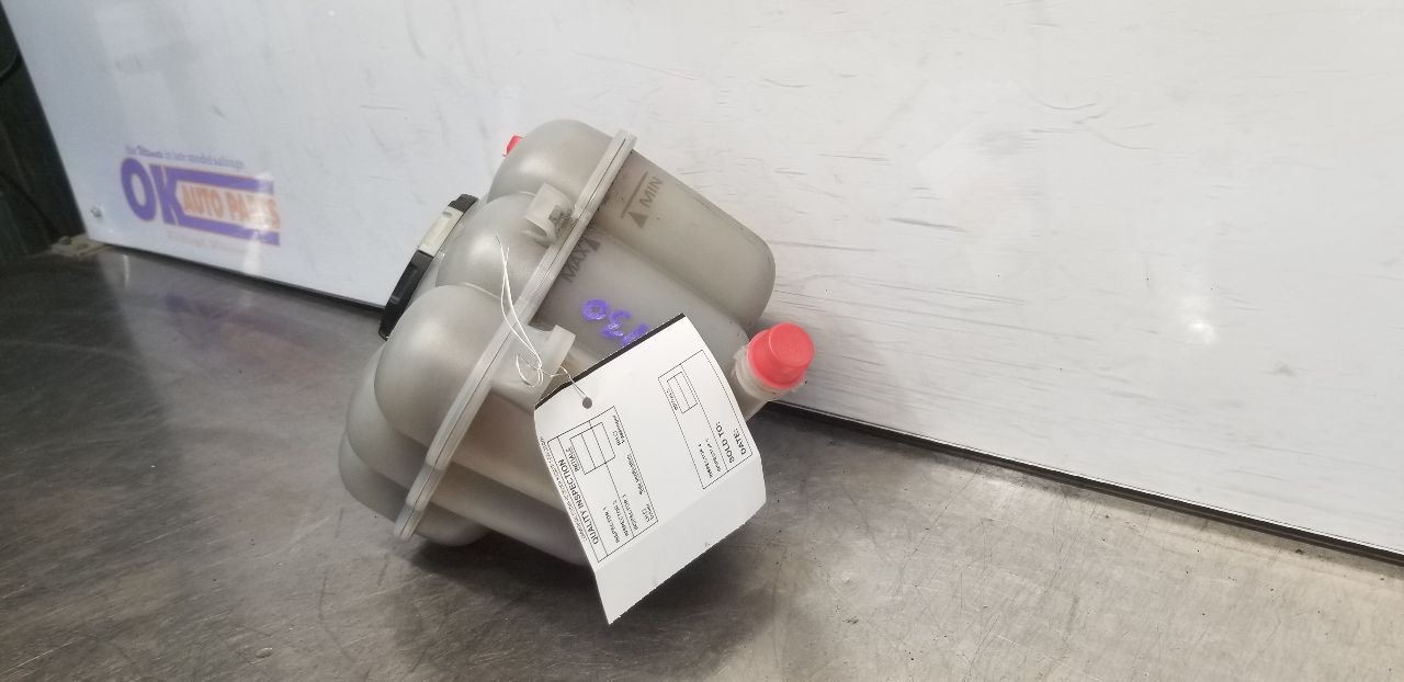 Bentley Bentayga Coolant reservoir