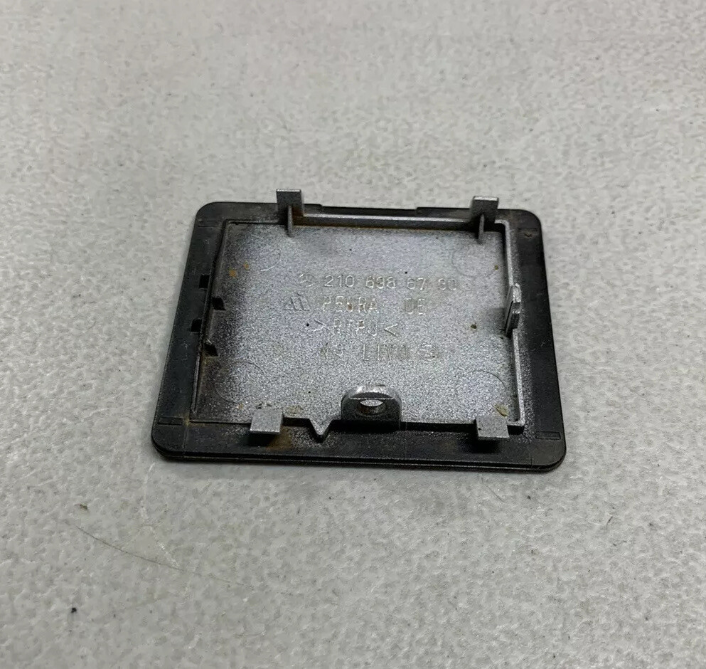 Juego De 4 Tapacantos Rocker Para Mercedes W126 - ¡Originales!