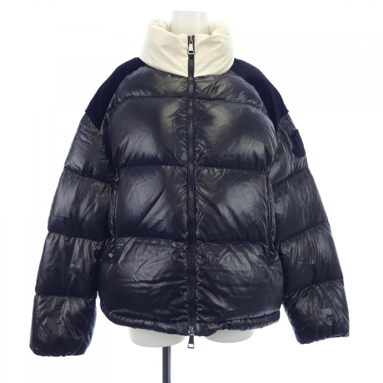 Authentic MONCLER Down Jackets Style 241-003-745-4253