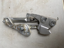 Mercedes W140 300SE-24V Motorhaubenscharnier Links 1298800128 Mercedes W140 300SE-24V Motorhaubenscharnier Links 1298800128