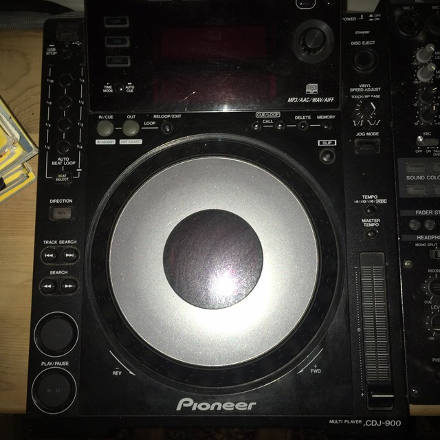 pioneer cdj