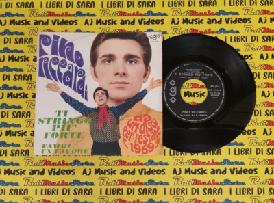 LP*45 7''RINO RICCARDI Ti stringo piu'forte Fammi un favore 1969 italy  526 (QI3)
