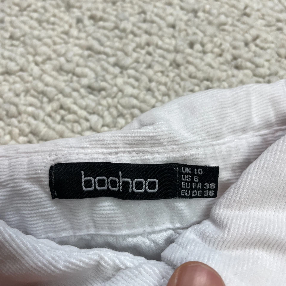 Boohoo 连衫裤女式 6 白色领短袖纽扣灯芯绒口袋上衣 — 第 2/4 张图片