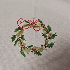 Weihnachtskranz Stickbild Handarbeit Acufactum