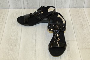 anne klein black wedge sandals