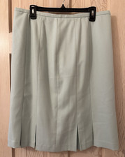 Sag Harbor Soft Sage Green Straight Pleated Zip Skirt Women Missy Size 16 NWT