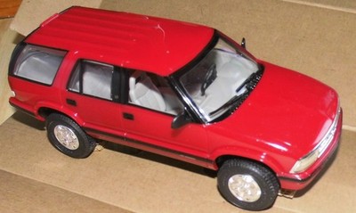Chevrolet Blazer , AMT Ertl  1:25 , OVP,