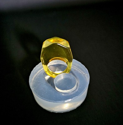 CLEAR SILICONE MOLD (MR213) SHINY CRYSTAL RING MOLD SIZE US 6.5