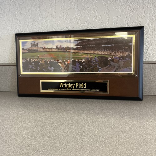 Numbered Photo Plaque from Wrigley Field (Chicago Cubs) Hank Aaron Batting 1957 - Picture 4 of 6