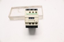 SCHNEIDER 24VDC CONTACTOR LC1D12BD