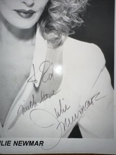 Julie Newmar Signed Autographed 8X10 Photo Batman Catwoman Headshot - Picture 2 of 3