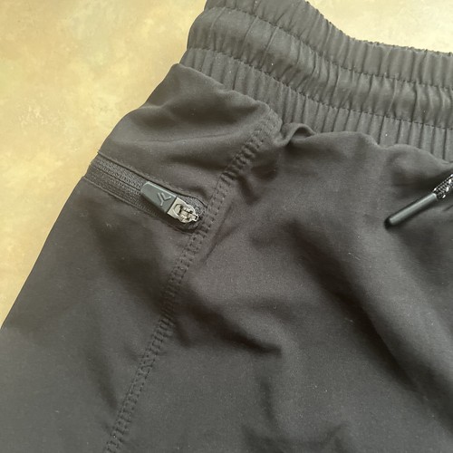 Old Navy Girls Shorts Size 8 Stretch tech Quick Dry Preowned Lot Of 2 - Picture 13 of 15