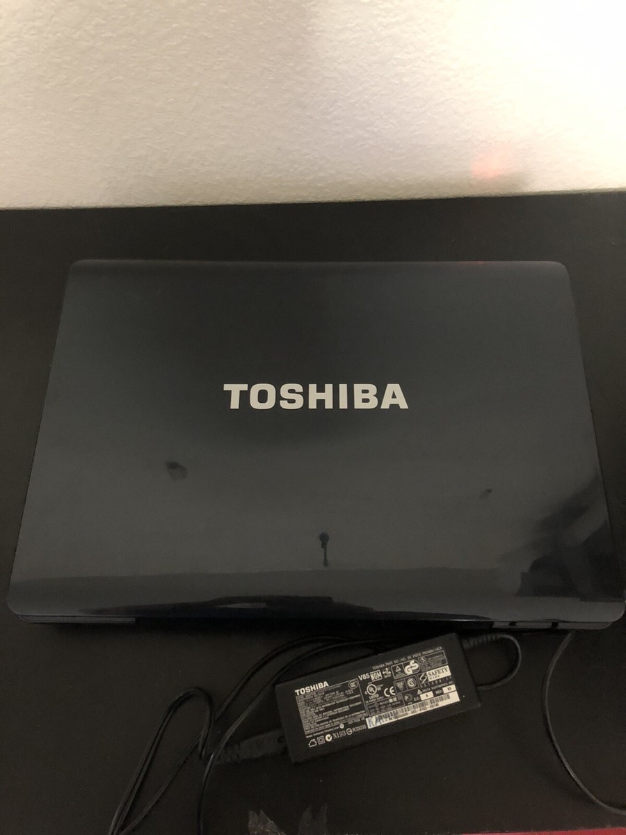 Toshiba Satellite P200 Laptop 17