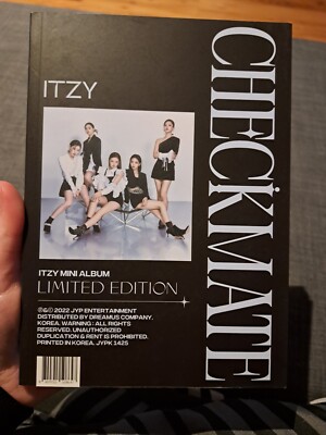 Kpop Itzy Checkmate Album Sneakers